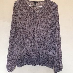 Native American design top